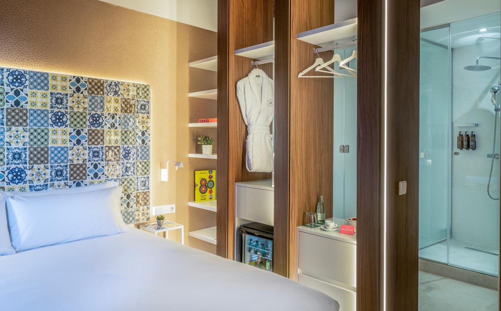 Axel Hotel Valencia - Adults Only Exterior photo